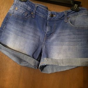 Denim jean shorts